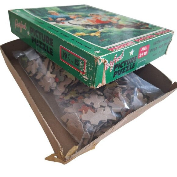 Dog Gone Perfect Picture Puzzle Vintage USA Made 400 Pieces No 29 W Old 20x16 In - Picture 7 of 10
